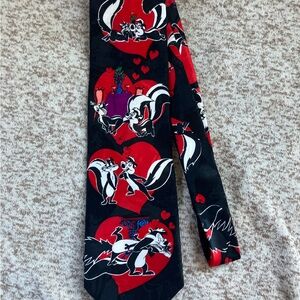 Looney Toons Peppe Le Pew Cartoon Character Tie - Black and Red